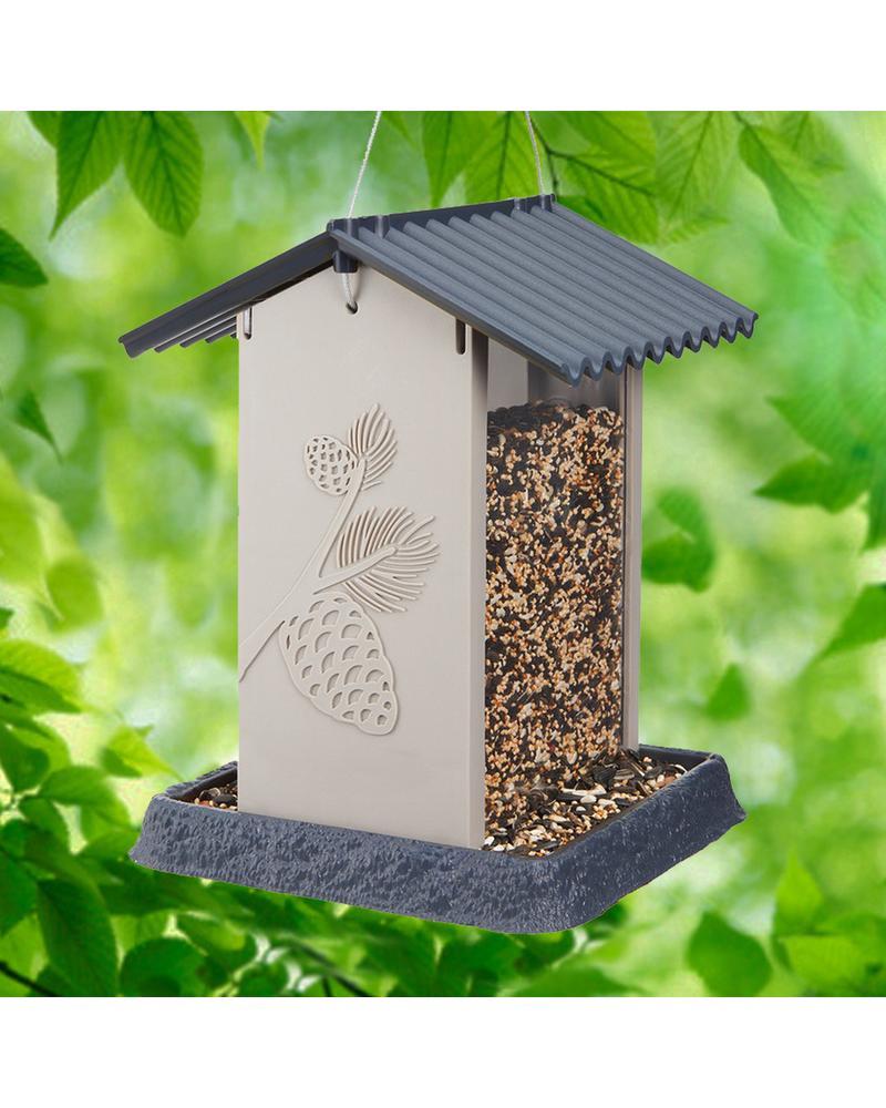 Pinecone Birdfeeder