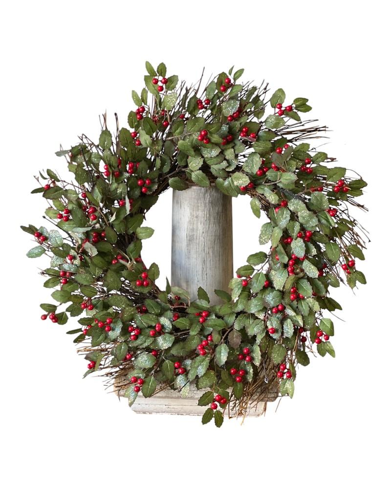 Holly Wreath W/berry 22"