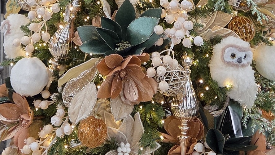 Flowerland Theme Trees