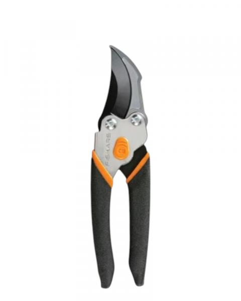 Fiskars Pro Bypass Pruner 5/8" Cut